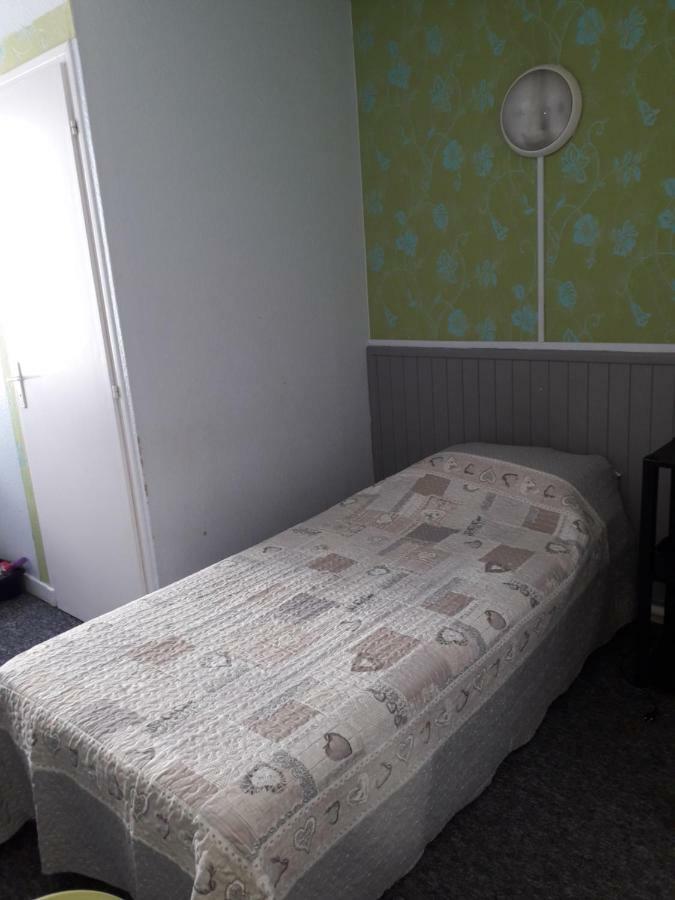 Hotel Des Jacobines ชาลง-ซูร์-ซอน ภายนอก รูปภาพ